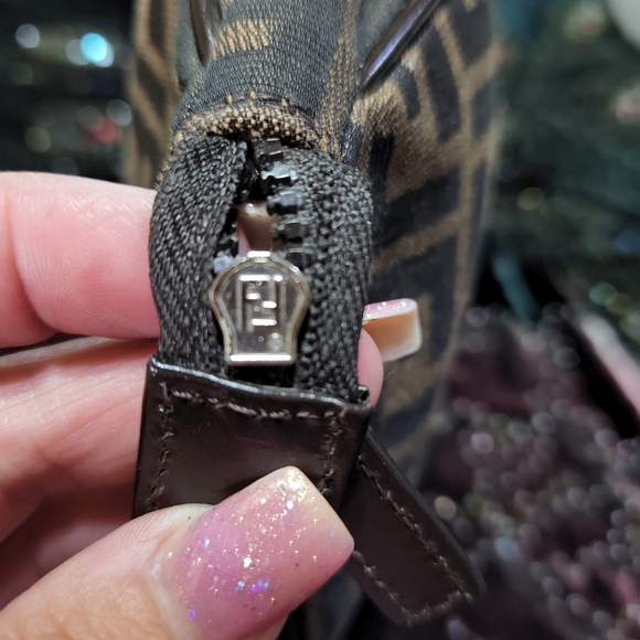 Fendi Pouch - Picture 10 of 10